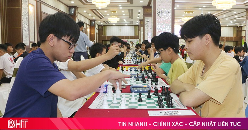 河静国际象棋锦标赛荣获22枚奖牌