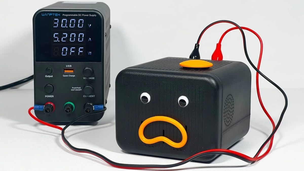 当我们给电动玩具连接高压时会发生什么？！